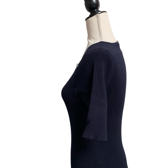 Tahari Navy Ribbed Square Neck Elbow Sleeve Sweater Button Detail Size Small - Picture 5 of 11